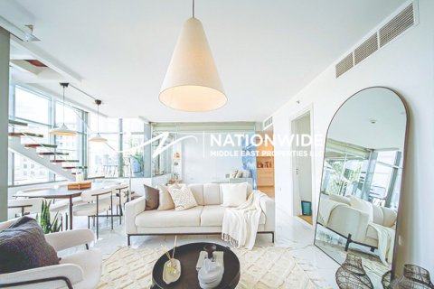 Abu Dhabi, BAE’de satılık duplex 3 yatak odası, 162 m² No 686365 - fotoğraf 5