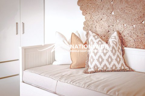 Abu Dhabi, BAE’de satılık duplex 3 yatak odası, 162 m² No 686365 - fotoğraf 10