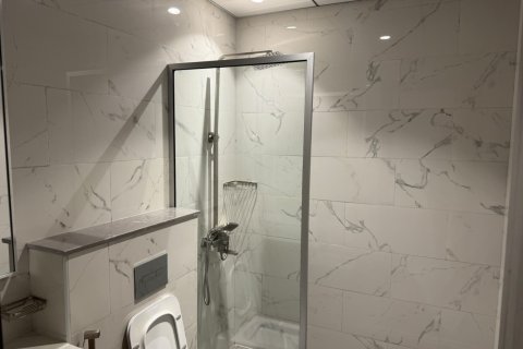 Apartament në Dubai, Emiratet e Bashkuara Arabe 2 dhoma gjumi, 86 m2. № 728887 - Foto 13