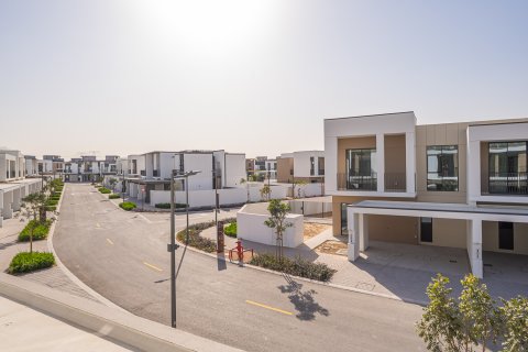 Rijtjeshuis te koop in Arabian Ranches 3, Dubai, VAE 3 slaapkamers, 182.18 vr.m., nr 748451 - foto 14