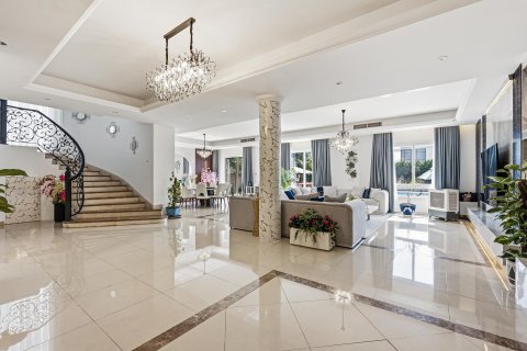 Vila u Living Legends, Dubai, UAE 5 spavaćih soba, 1411.94 m2 Br. 748452 - fotografija 3