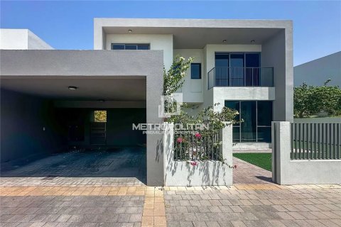 Villa te huur in Dubai Hills Estate, Dubai, VAE 5 slaapkamers, 535 vr.m., nr 663584 - foto 10