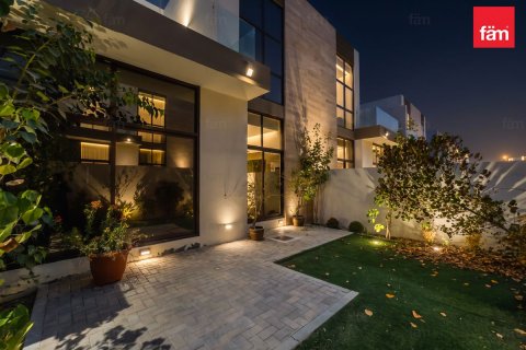 Városi lakóépület itt: Dubai, EAE, 4 hálószoba, 187.2 m², azonosító: 758350 - fénykép 17