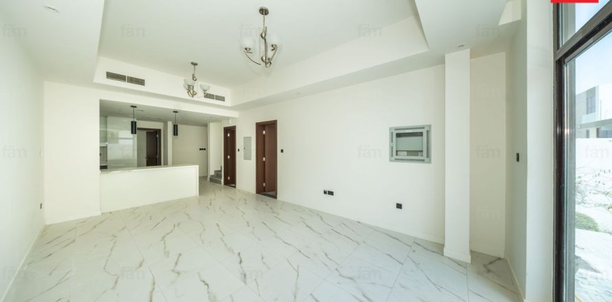 Városi lakóépület itt: Dubai, EAE, 4 hálószoba, 187.2 m², azonosító: 758350