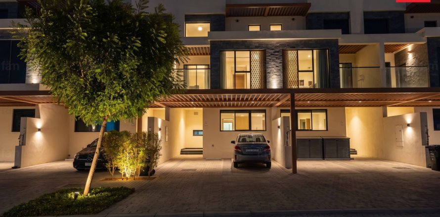 Rijtjeshuis in Dubai, VAE 5 slaapkamers, 172.5 vr.m. nr 758349