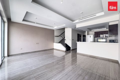 Rijtjeshuis te koop in Dubai, VAE 5 slaapkamers, 172.5 vr.m., nr 758349 - foto 3