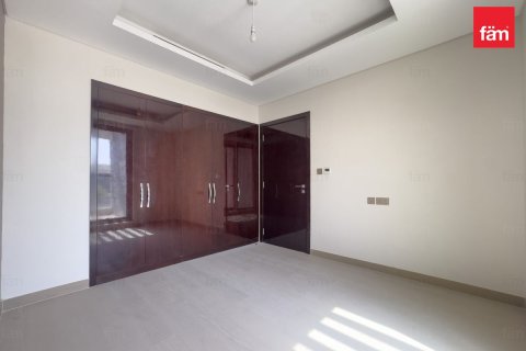 Rijtjeshuis te koop in Dubai, VAE 5 slaapkamers, 172.5 vr.m., nr 758349 - foto 12