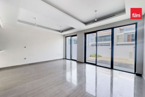 Rijtjeshuis te koop in Dubai, VAE 5 slaapkamers, 172.5 vr.m., nr 758349 - foto 9