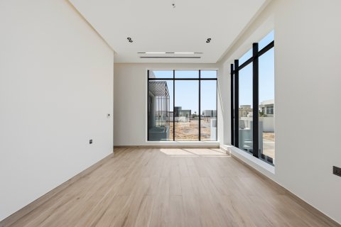 Dubai Land, Dubai, BAE’de kiralık villa 5 yatak odası, 650.32 m&sup2; No 754486 - fotoğraf 12
