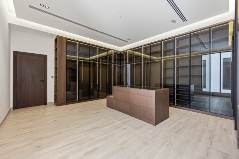 Dubai Land, Dubai, BAE’de kiralık villa 5 yatak odası, 650.32 m&sup2; No 754486 - fotoğraf 14