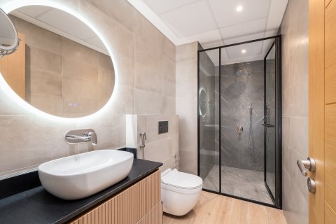 Apartament de închiriat în Jumeirah Lake Towers, Dubai, EAU 1 dormitor, 79.89 mp. №754474 - poză 8