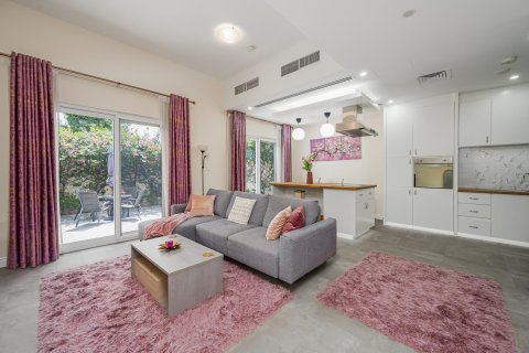 Villa itt: Dubai Land, Dubai, EAE, 3 hálószoba, 160.62 m², azonosító: 748505 - fénykép 3