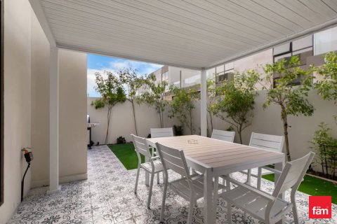 Kuća u nizu u Dubai, UAE 4 spavaćih soba, 187.2 m2 Br. 669751 - fotografija 16