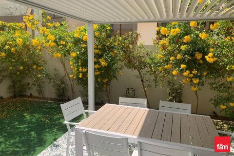 Kuća u nizu u Dubai, UAE 4 spavaćih soba, 187.2 m2 Br. 669751 - fotografija 7