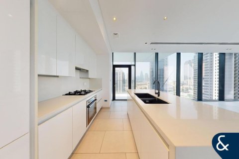 Lakás itt: Business Bay, Dubai, EAE, 2 hálószoba, 142 m², azonosító: 698016 - fénykép 2