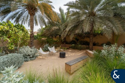 Arabian Ranches, Dubai, संयुक्त अरब अमीरात में विला, 7 बेडरूम, 693 वर्ग मीटर, संख्या 698018 - फ़ोटो 28