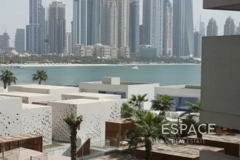 Apartment til leje i Palm Jumeirah, Dubai, UAE 3 soveværelser, 216 kvm № 650142 - foto 11
