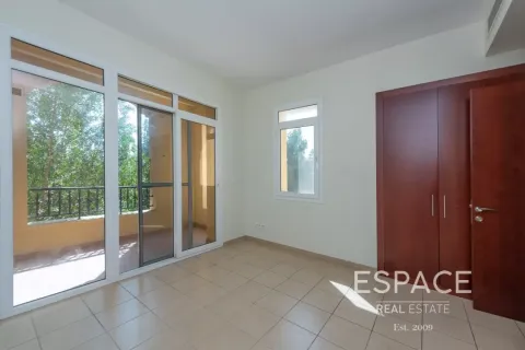 וילה להשכרה ב Arabian Ranches, Dubai, איחוד האמירויות  3 חדרי שינה, 273 מ"ר, מספר 650141 - תמונה 6