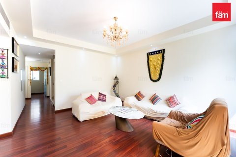 Kuća u nizu u Dubai, UAE 3 spavaćih soba, 254.9 m2 Br. 696711 - fotografija 4