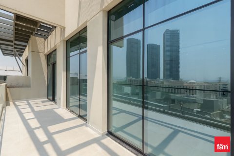 Ático en Dubai, EAU 1 dormitorio, 110.3 m² № 696713