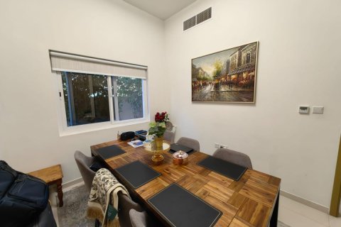 Townhouse in Dubai, UAE 4 bedrooms, 229.9 sq.m. № 696714 - photo 9