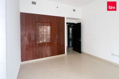 Lägenhet till försäljning i Dubai Marina, Dubai, UAE 2 sovrum, 108.6 kvm Nr. 696712 - fotografi 2