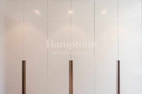 Apartament de închiriat în Downtown Dubai (Downtown Burj Dubai), Dubai, EAU 3 dormitoare, 173.26409500 mp.  №651400 - poză 26