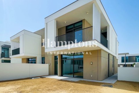 Villa para arrendamento em Al Furjan, Dubai, EAU 4 quartos, 311.59666200 m2 № 651419 - foto 16