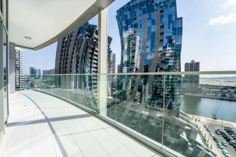 Lägenhet uthyres i Business Bay, Dubai, UAE 1 sovrum, 96 kvm Nr. 709299 - fotografi 7