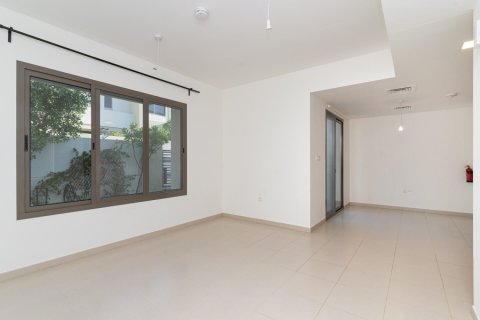 Városi lakóépület itt: Town Square, Dubai, EAE, 3 hálószoba, 190 m², azonosító: 709296 - fénykép 13