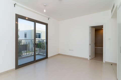 Városi lakóépület itt: Town Square, Dubai, EAE, 3 hálószoba, 190 m², azonosító: 709296 - fénykép 7