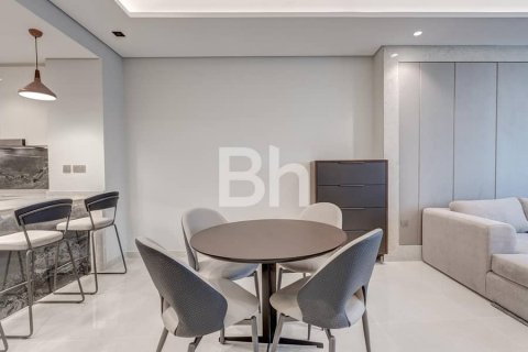 Apartment sa Business Bay, Dubai, UAE 2 silid-tulugan, 126 sq.m. № 643293 - larawan 3