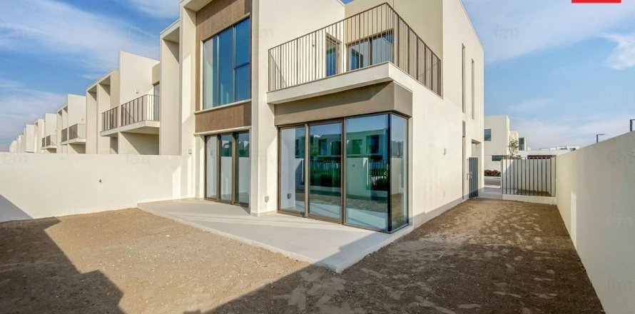 Kamienica w Dubai, ZEA 4 sypialnie, 255.5 mkw. nr 686144