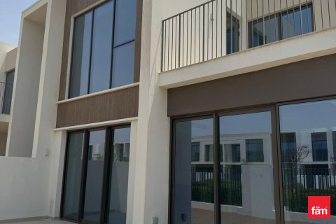 Dubai, संयुक्त अरब अमीरात में टाउनहाउस, 4 बेडरूम, 255.5 वर्ग मीटर, संख्या 686144 - फ़ोटो 5