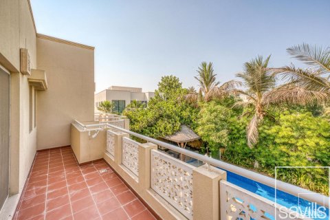 Vila v Meadows, Dubai, SAE 5 ložnice, 353.5 m² Č.: 764777 - fotografie 30