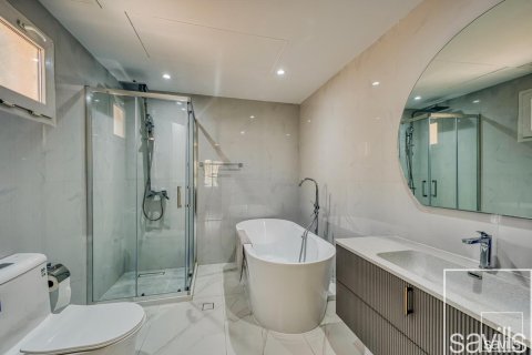 Vila v Meadows, Dubai, SAE 5 ložnice, 353.5 m² Č.: 764777 - fotografie 15