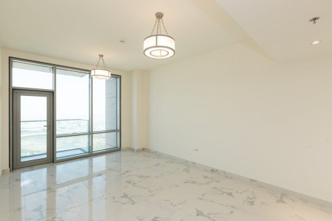 Apartamento em Sheikh Zayed Road, Dubai, EAU 2 quartos, 140 m2 № 677961