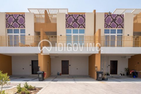 DAMAC Hills (Akoya by DAMAC)、Dubai、UAE にあるタウンハウス販売中 3ベッドルーム、192 m2、No640974 - 写真 1