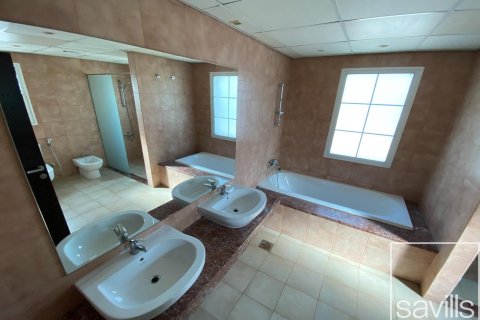 Villa à vendre à Jumeirah Village Triangle, Dubai, EAU 3 chambres, 712.38 m2 № 747189 - photo 7