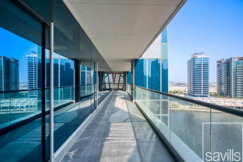 Apartment in Business Bay, Dubai, UAE 4 bedrooms, 260.04 sq.m. № 747190