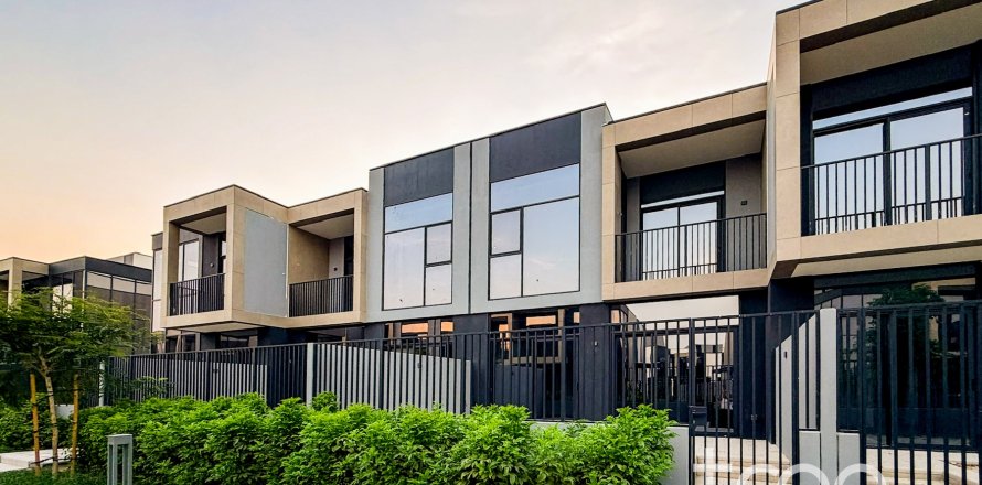 Vila u gradu Mudon, Dubai, UAE 3 spavaće sobe, 218.41 m2 Br. 741158