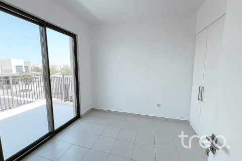 Üürile anda ridamaja asukohaga Dubai, AÜE: 4 magamistoaga, 215.26 m² Nr 741163 - pilt 15