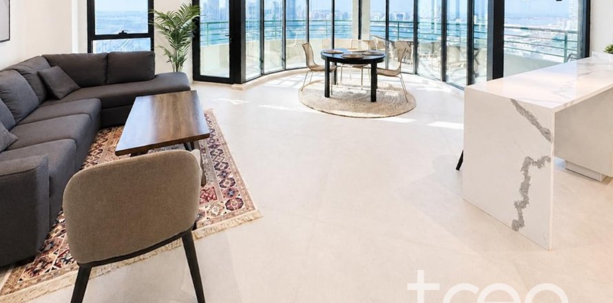 Apartment in Dubai Marina, UAE 2 bedrooms, 135.36 sq.m. № 741161