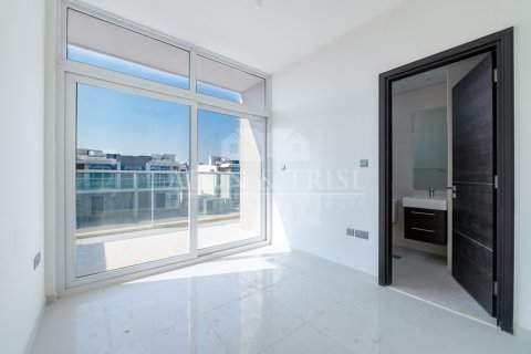 Villetta a schiera in vendita a DAMAC Hills (Akoya by DAMAC), Dubai, EAU 3 camere da letto, 184 mq. № 648867 - foto 3