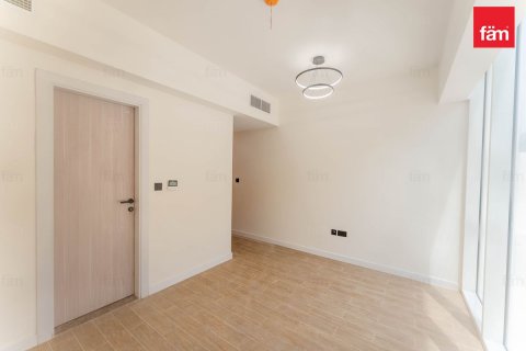 Shtëpi në qytet në Dubai, Emiratet e Bashkuara Arabe 3 dhoma gjumi, 105.7 m2. № 638110 - Foto 6
