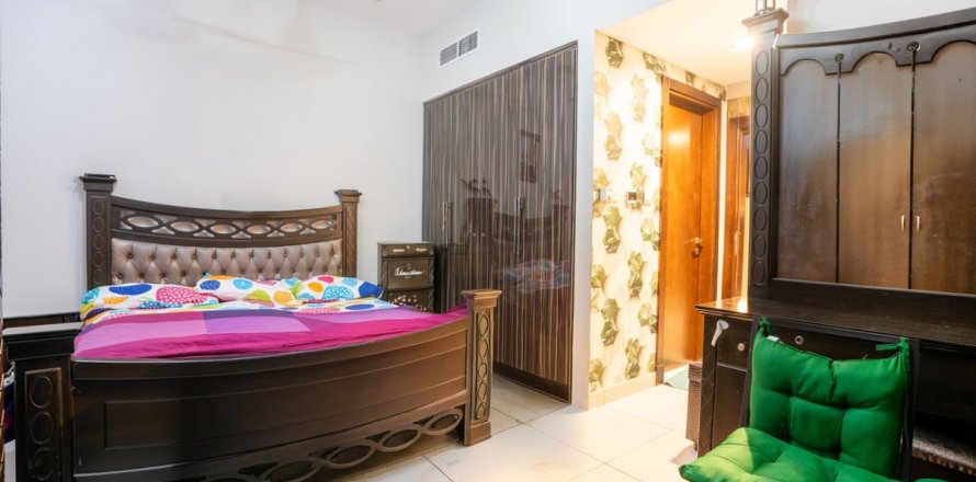 Byt v Dubai, SAE 2 ložnice, 96.3 m² Č.: 638108