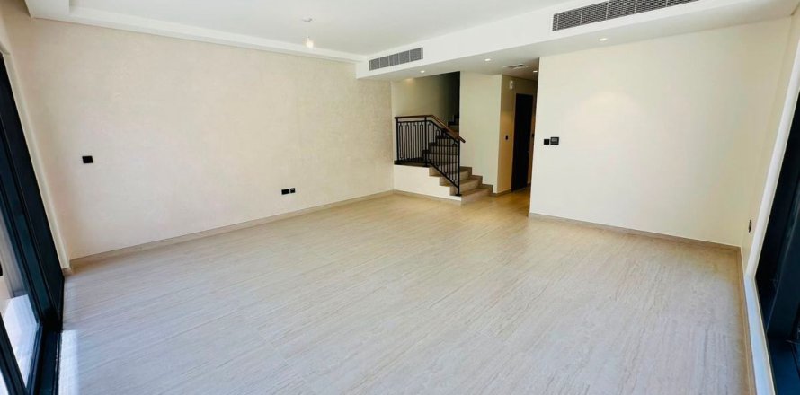 Villa itt: Dubai, EAE, 5 hálószoba, 219.6 m², azonosító: 732841