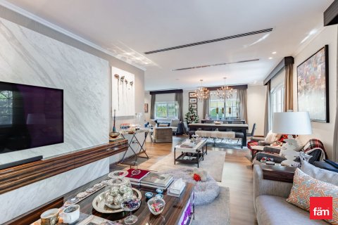 Villa para venda em Dubai, EAU 3 quartos, 566.9 m2 № 660526 - foto 3