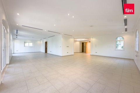 Vilë në Dubai, Emiratet e Bashkuara Arabe 5 dhoma gjumi, 690.1 m2. № 660520 - Foto 3