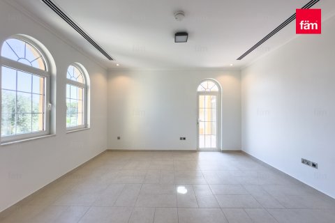 Vilë në Dubai, Emiratet e Bashkuara Arabe 5 dhoma gjumi, 690.1 m2. № 660520 - Foto 10